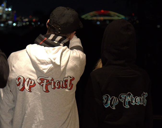 UPFRONT PREMIUM HOODIE [GREY]